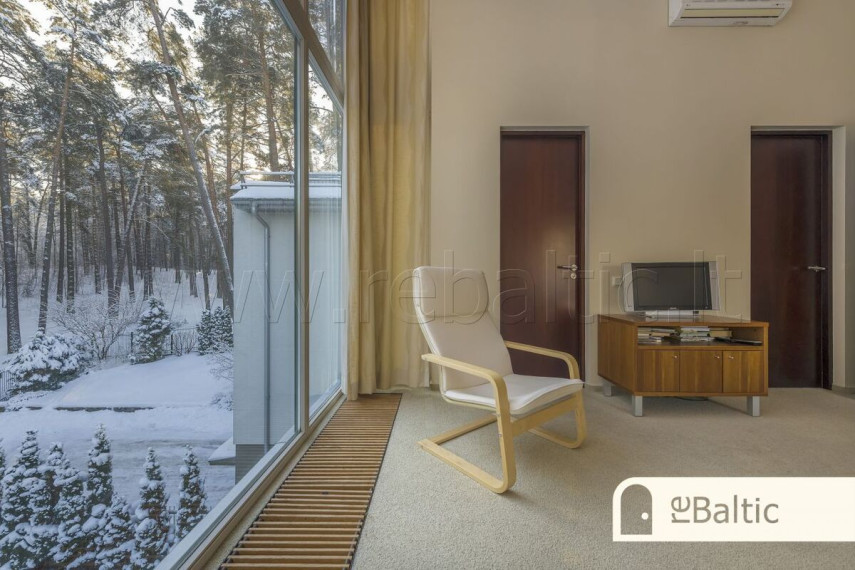 Parduodamas namas Gražinos g., Vilniaus m., Vilniaus m. sav., 330 m2 ploto, 3 aukštai 12