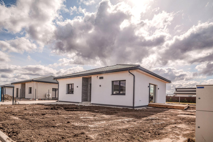 Parduodamas namas Pakalvių g., Trušelių k., Klaipėdos r. sav., 100.7 m² ploto 4 kambariai 3