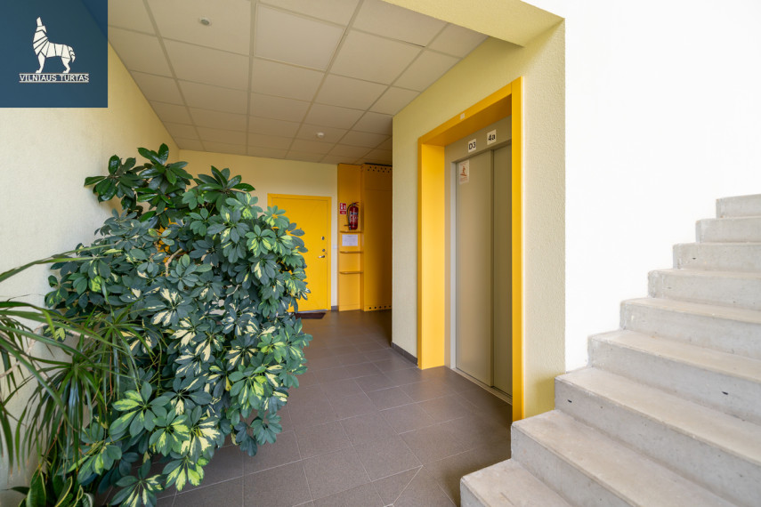 Parduodamas butas Eišiškių pl., Burbiškės, Vilniaus m., Vilniaus m. sav., 28.56 m2 ploto, 1 kambariai 15