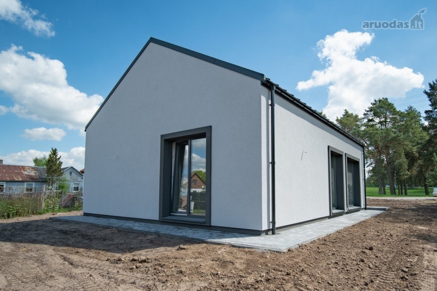 Parduodamas namas Trakų g., Ukmergės m., Ukmergės r. sav., 105 m2 ploto, 1 aukštai 9