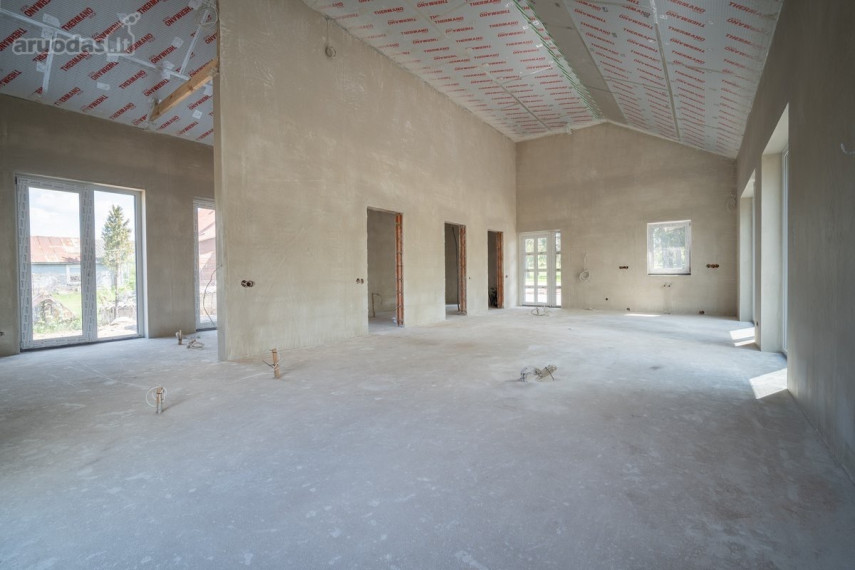 Parduodamas namas Trakų g., Ukmergės m., Ukmergės r. sav., 105 m2 ploto, 1 aukštai 15