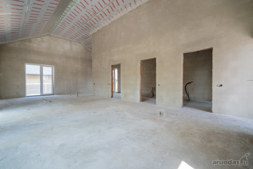 Parduodamas namas Trakų g., Ukmergės m., Ukmergės r. sav., 105 m2 ploto, 1 aukštai 18