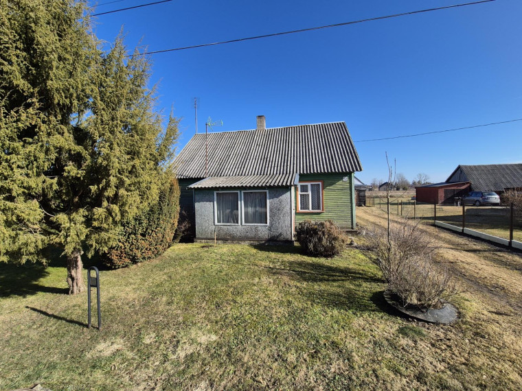 Parduodamas namas Pergalės g., Papilės mstl., Akmenės r. sav., 11.69 m² ploto 3 kambariai 1