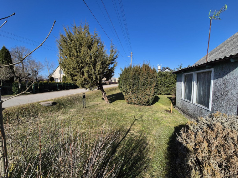 Parduodamas namas Pergalės g., Papilės mstl., Akmenės r. sav., 11.69 m² ploto 3 kambariai 2