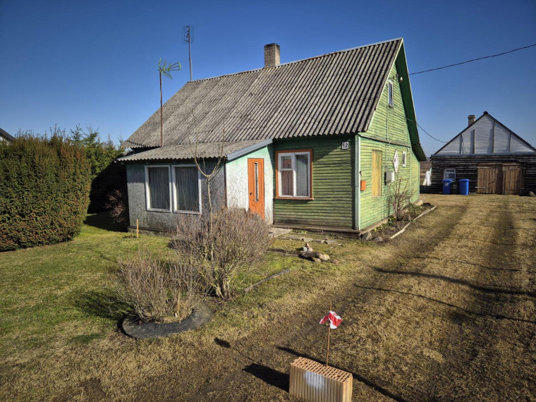 Parduodamas namas Pergalės g., Papilės mstl., Akmenės r. sav., 11.69 m² ploto 3 kambariai 3