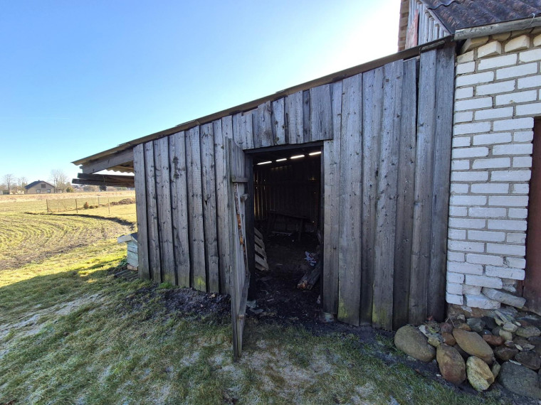 Parduodamas namas Pergalės g., Papilės mstl., Akmenės r. sav., 11.69 m² ploto 3 kambariai 24