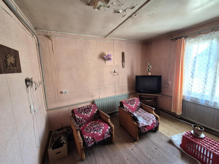 Parduodamas namas Pergalės g., Papilės mstl., Akmenės r. sav., 11.69 m² ploto 3 kambariai 6