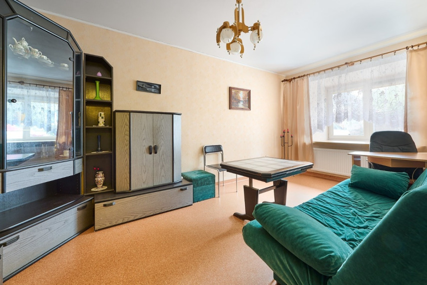 Parduodamas butas Minijos g., Gargždų m., Klaipėdos r. sav., 56 m2 ploto, 3 kambariai 9