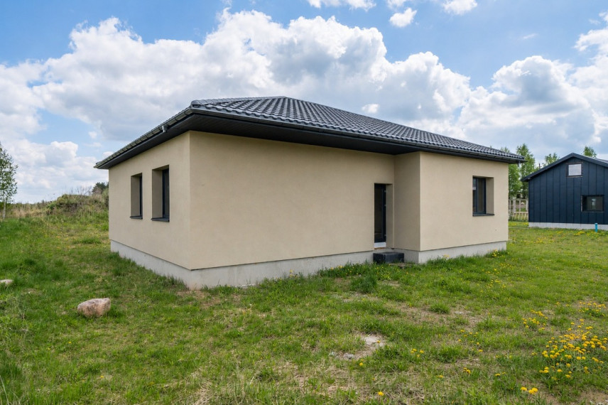 Parduodamas namas Nemenčinės g., Ažulaukės k., Vilniaus r. sav., 108.15 m2 ploto, 1 aukštai 4