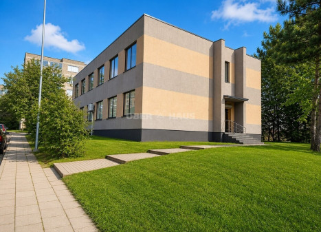 Nuomojamos administracinės patalpos Taikos g. , Justiniškės, Vilniaus m., Vilniaus m. sav., 180 m2 ploto Nuomojamos administracinės patalpos Taikos g. , Justiniškės, Vilniaus m., Vilniaus m. sav., 180 m2 ploto