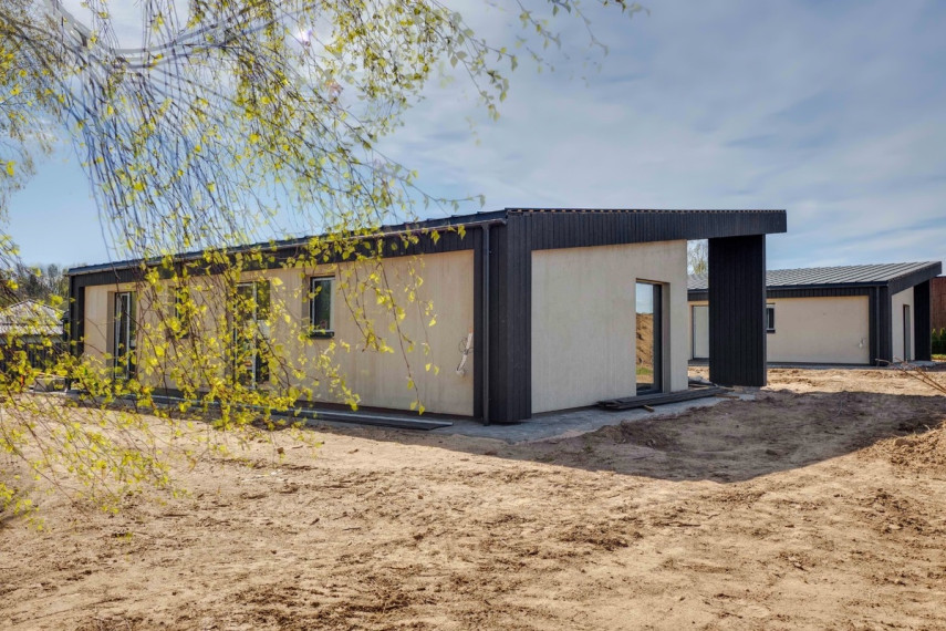 Parduodamas namas Juditos Vaičiūnaitės g., Vilniaus m., Vilniaus m. sav., 124.32 m2 ploto, 1 aukštai 17