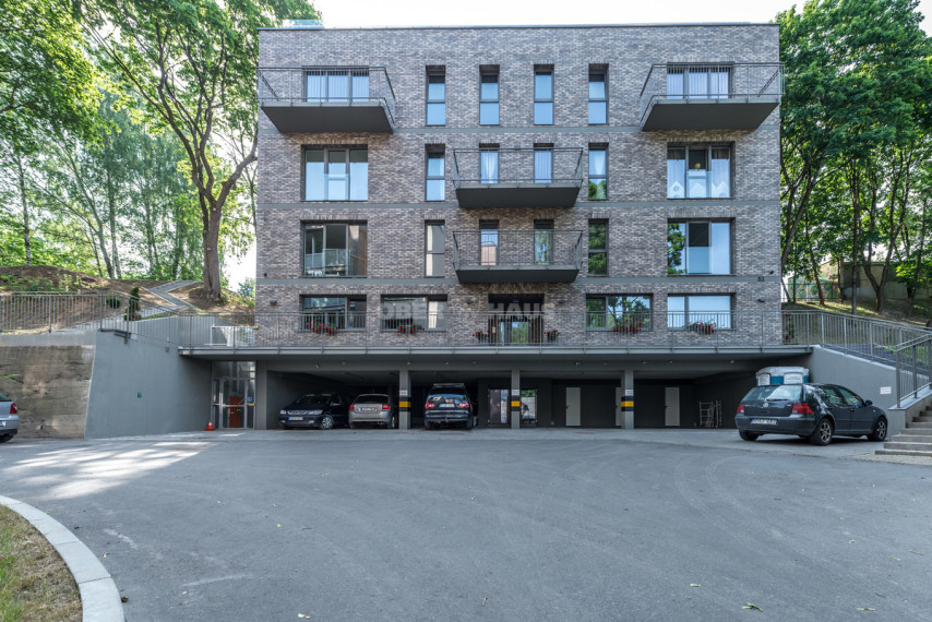 Nuomojamas butas Krivių g., Užupis, Vilniaus m., Vilniaus m. sav., 83 m2 ploto, 3 kambariai 5