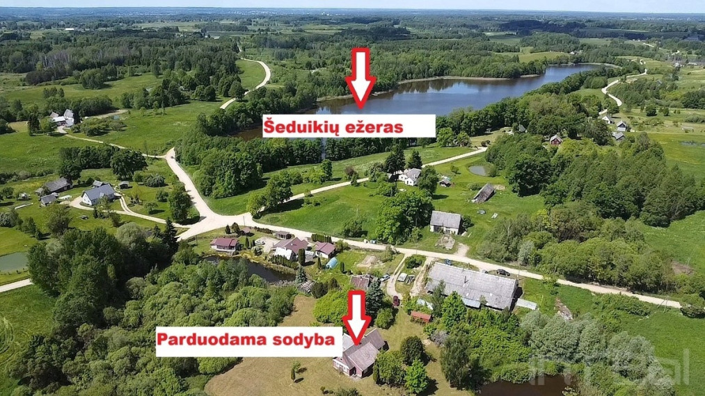 Utenos raj., Šeduikių kaime, netoli ežero parduodamas namas - sodyba 1