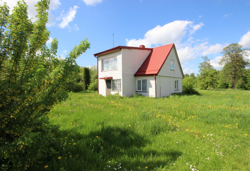 Parduodamas namas Jovarų g., Patašinės k., Šakių r. sav., 111.89 m² ploto 6 kambariai 1