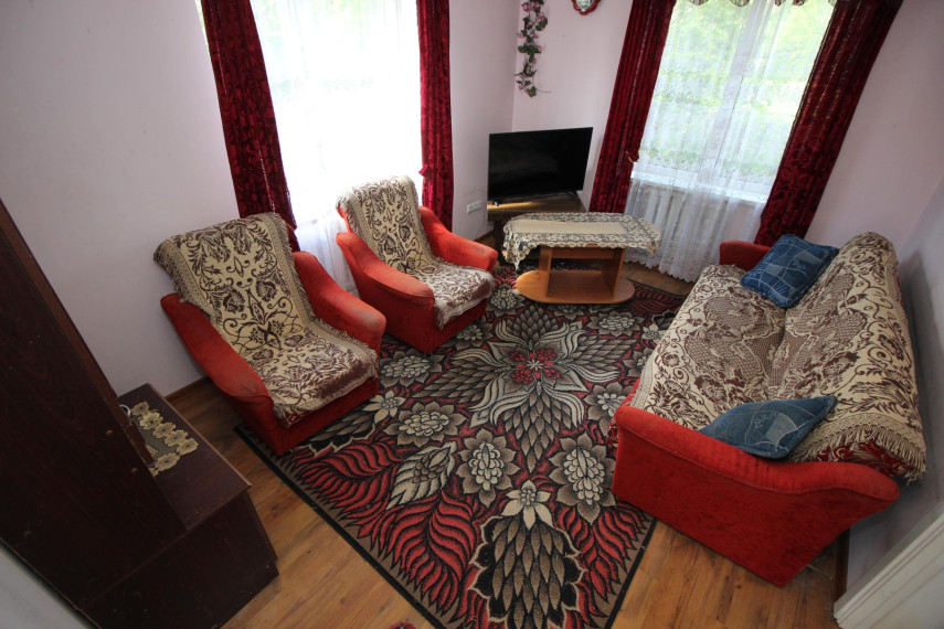 Parduodamas namas Jovarų g., Patašinės k., Šakių r. sav., 111.89 m² ploto 6 kambariai 14