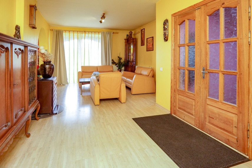 Parduodamas namas Panevėžio r. sav., Šilagalio k., Beržų, 360.3 m2 ploto, 2 aukštai 3