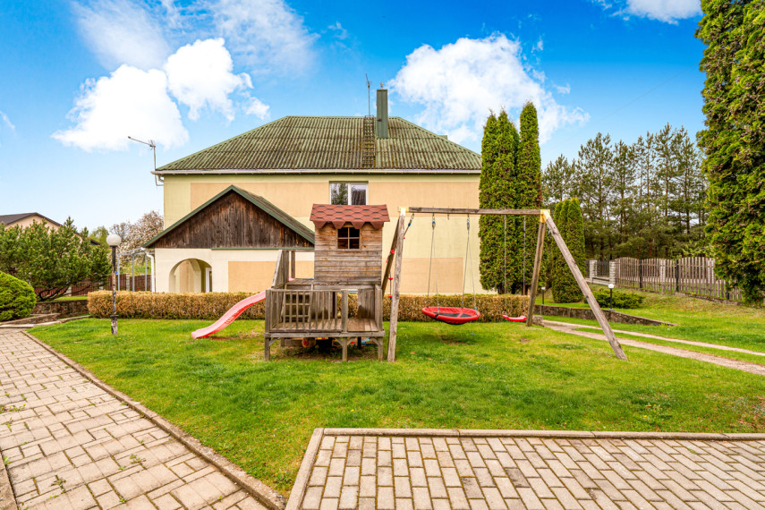 Parduodamas namas Dubijos g., Elektrėnų m., Elektrėnų sav., 286.23 m2 ploto, 3 aukštai 23