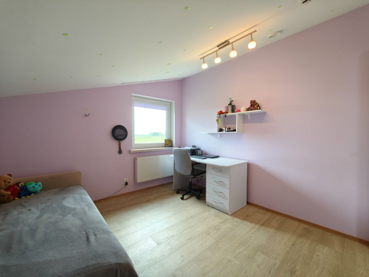 Parduodamas namas Pailgočio g., Keberkščių k., Šilalės r. sav., 209.68 m2 ploto, 2 aukštai 11