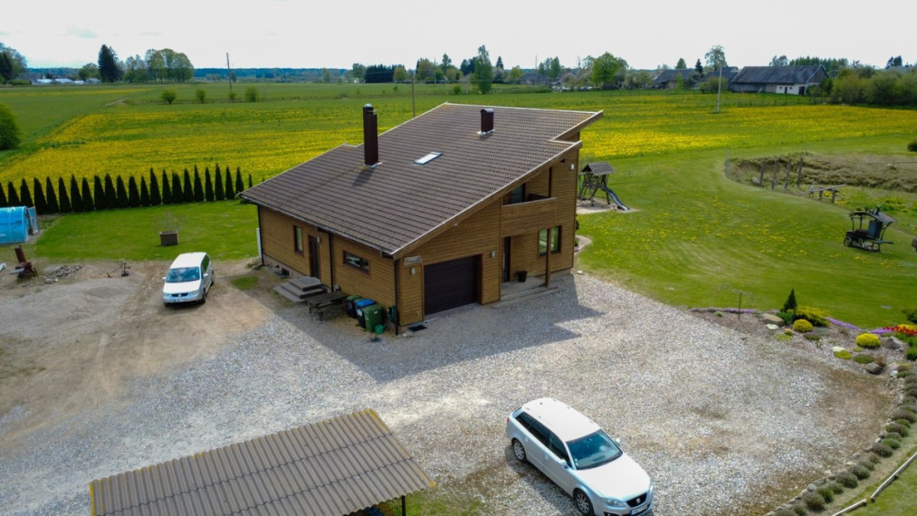 Parduodamas namas Pailgočio g., Keberkščių k., Šilalės r. sav., 209.68 m2 ploto, 2 aukštai 24