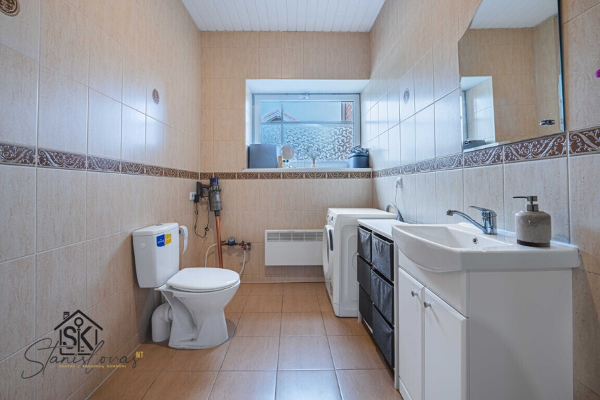 PARDUODAMAS KOTEDŽAS KLAIPĖDOJE, BARŠKIŲ G. 22 12