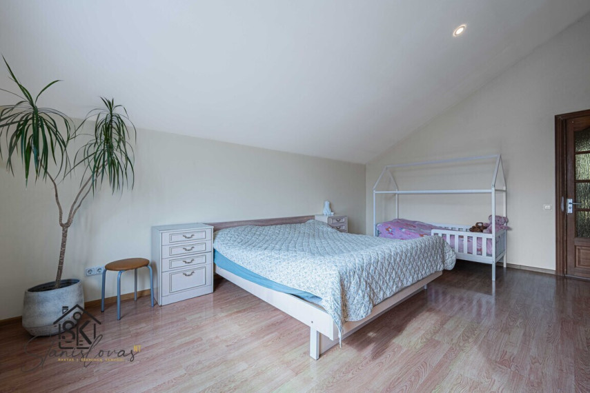 PARDUODAMAS KOTEDŽAS KLAIPĖDOJE, BARŠKIŲ G. 22 18