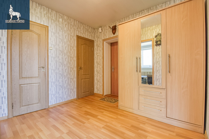 Parduodamas butas Vilniaus g., Baltosios Vokės m., Šalčininkų r. sav., 45.29 m2 ploto, 2 kambariai 18