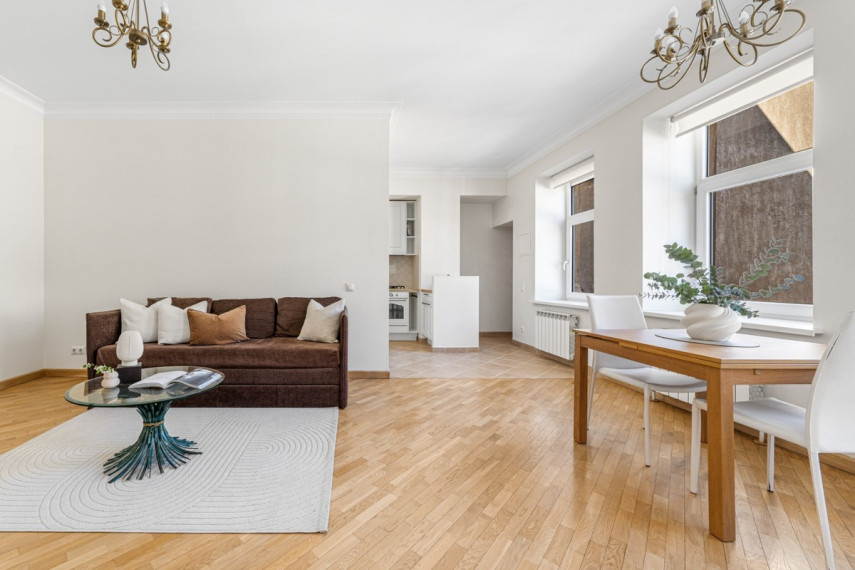 Nuomojamas butas Klaipėdos g., Vilniaus m., Vilniaus m. sav., 48 m2 ploto, 2 kambariai 5
