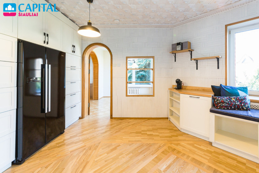 Parduodamas namas Vilkaviškio g., Šiaulių m., Šiaulių m. sav., 570.74 m2 ploto, 1 aukštai 8