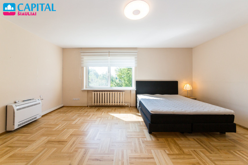 Parduodamas namas Vilkaviškio g., Šiaulių m., Šiaulių m. sav., 570.74 m2 ploto, 1 aukštai 17
