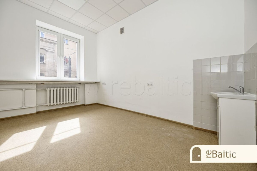 Nuomojamos paslaugų, prekybos patalpos Jogailos g., Vilniaus m., Vilniaus m. sav., 28 m2 ploto 3