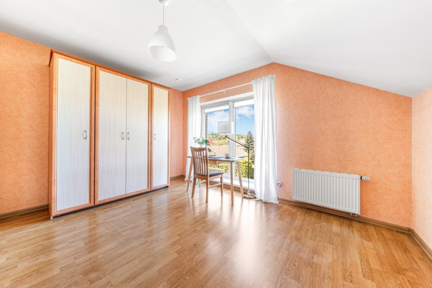 Parduodamas namas A. Mickevičiaus g., Nemėžio mstl., Vilniaus r. sav., 190 m2 ploto, 2 aukštai 14