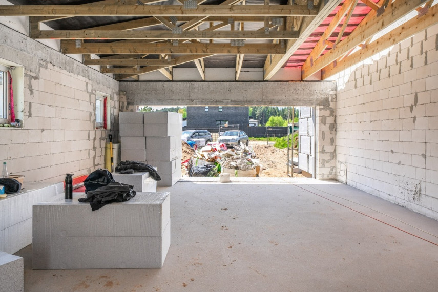 Parduodamas namas Raudonikių g., Didžiosios Riešės mstl., Vilniaus r. sav., 213 m2 ploto, 2 aukštai 14