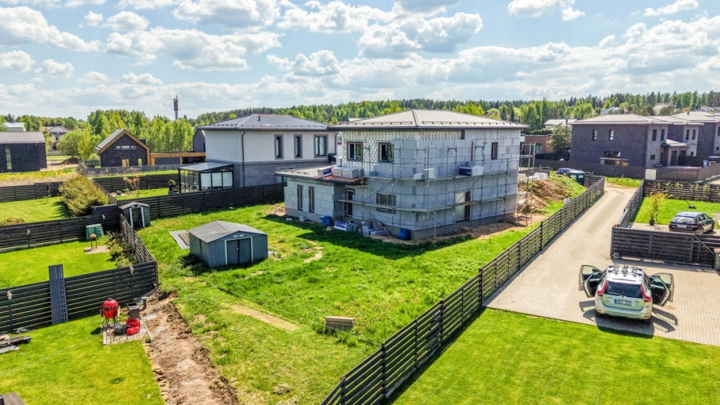 Parduodamas namas Raudonikių g., Didžiosios Riešės mstl., Vilniaus r. sav., 213 m2 ploto, 2 aukštai 31