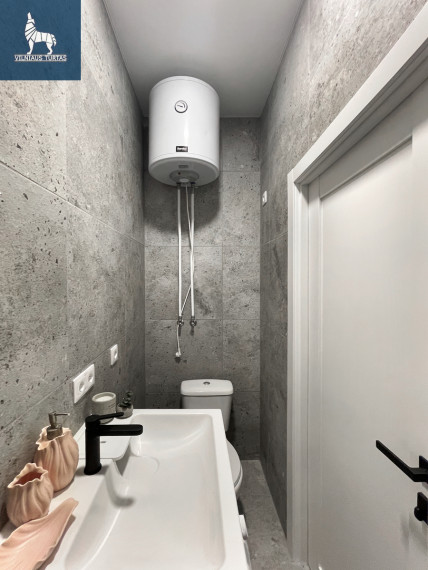 Nuomojamas butas Eišiškių pl., Naujininkai, Vilniaus m., Vilniaus m. sav., 12 m2 ploto, 1 kambariai 14