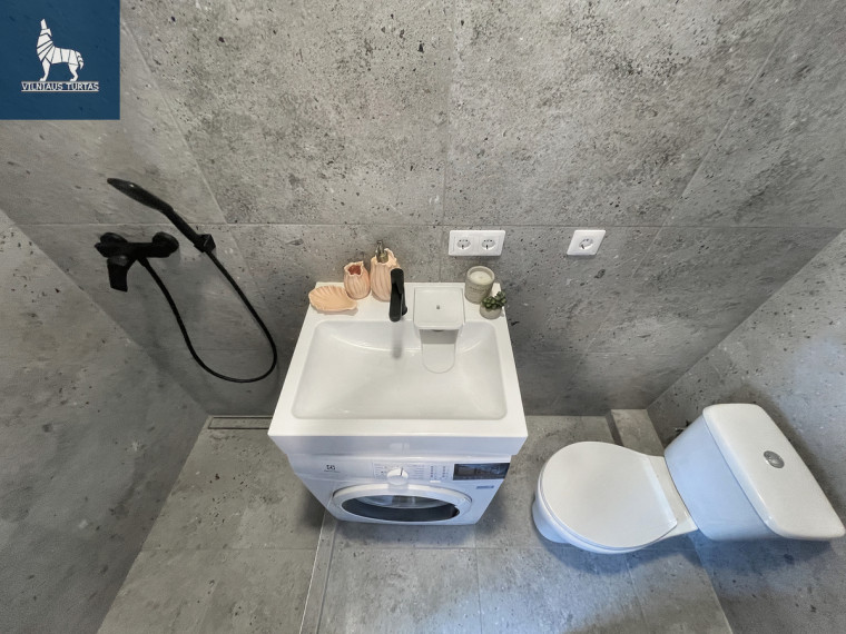 Nuomojamas butas Eišiškių pl., Naujininkai, Vilniaus m., Vilniaus m. sav., 12 m2 ploto, 1 kambariai 15