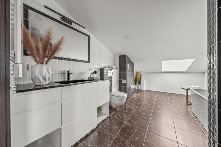 Parduodamas namas Trakų m., Trakų r. sav., 190.95 m2 ploto, 2 aukštai 32