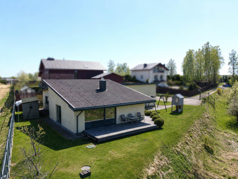 Parduodamas namas Papiškių k., Vilniaus r. sav., 223.94 m² ploto 5 kambariai 38