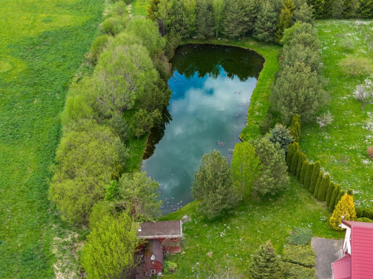 Parduodamas namas Dionizo Poškos g., Žemalės k., Mažeikių r. sav., 171.76 m2 ploto, 2 aukštai 21