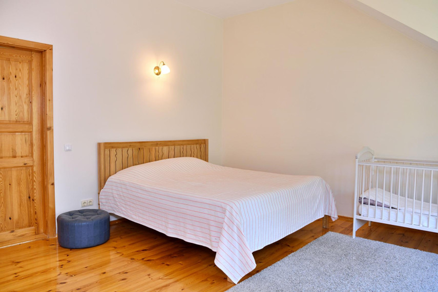 Parduodamas namas Kunigiškių II k., Anykščių r. sav., 190.00 m² ploto 5 kambariai 17