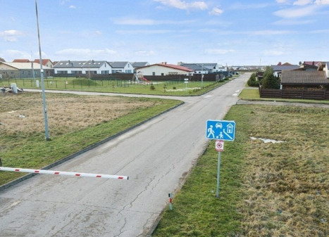Parduodamas daugiaaukštės gyvenamosios paskirties sklypas Beržų g., Trušelių k., Klaipėdos r. sav., 14.42 a ploto Parduodamas daugiaaukštės gyvenamosios paskirties sklypas Beržų g., Trušelių k., Klaipėdos r. sav., 14.42 a ploto
