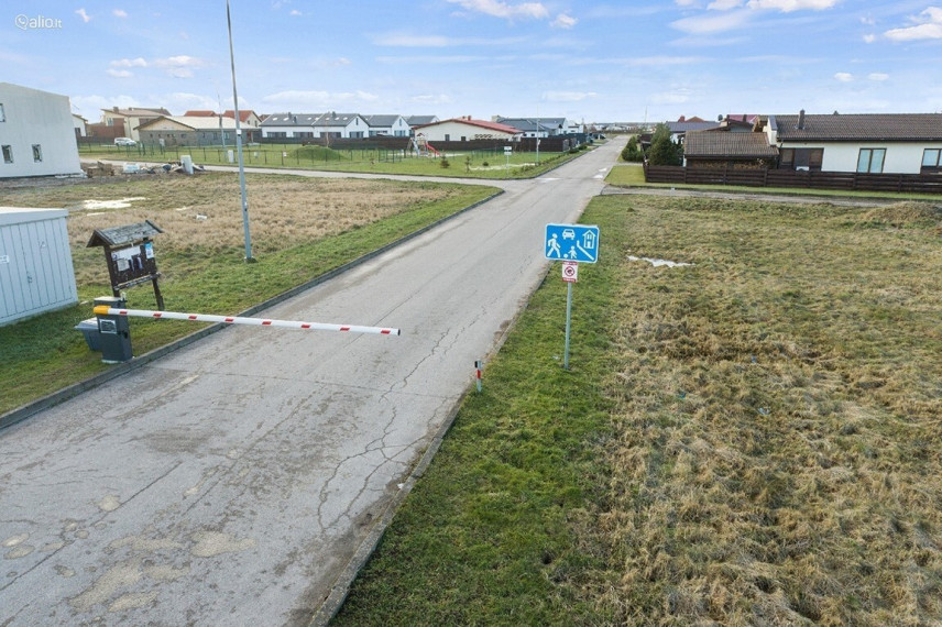 Parduodamas daugiaaukštės gyvenamosios paskirties sklypas Beržų g., Trušelių k., Klaipėdos r. sav., 14.42 a ploto 4