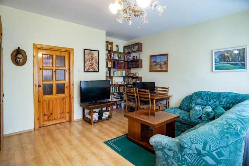 Parduodamas butas Staniūnų g., Panevėžio m., Panevėžio m. sav., 71 m2 ploto, 2 kambariai 10