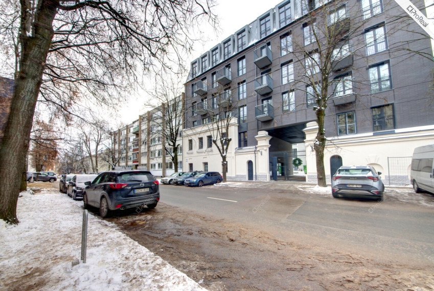 Nuomojamas butas Aguonų g., Vilniaus m., Vilniaus m. sav., 28 m2 ploto, 2 kambariai 10