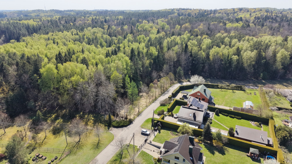 Parduodamas žemės ūkio paskirties sklypas Vilniaus r. sav., Didžiosios Riešės k., Paukščių Tako g., 20.15 a ploto 2