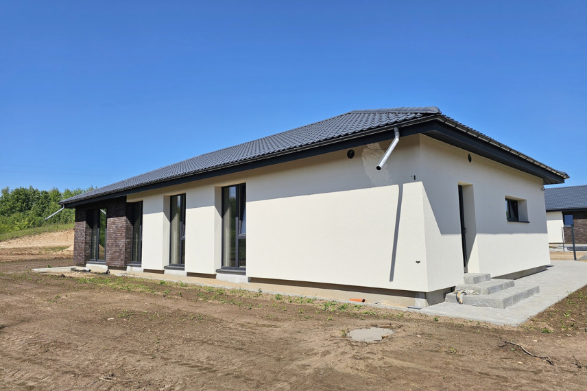 Parduodamas namas Vyšnių g., Lindiniškių k., Vilniaus r. sav., 144 m2 ploto, 1 aukštai 3