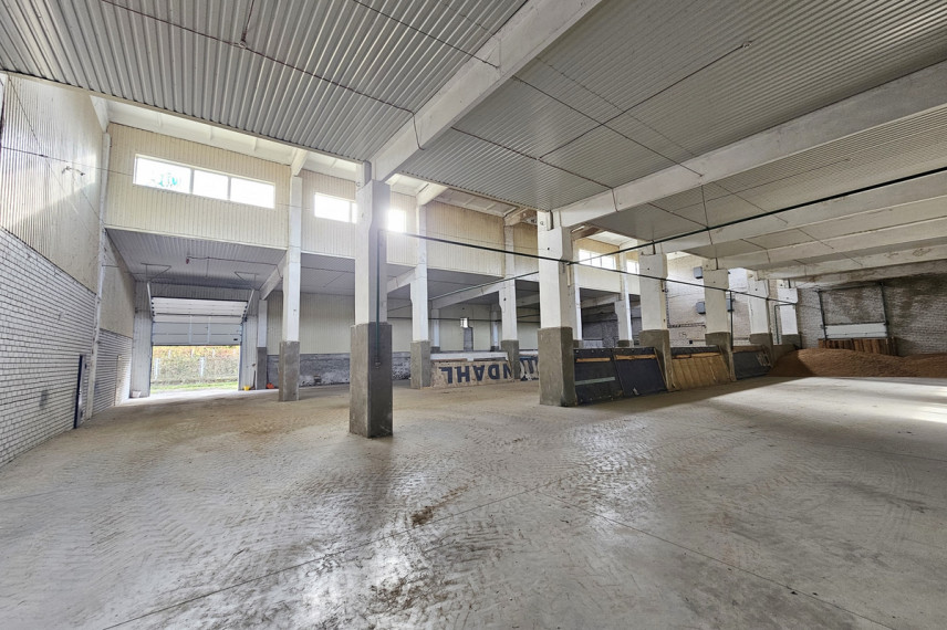 Parduodamos gamybinės, kitos paskirties, sandėliavimo patalpos Slavinčiškio g., Kupiškio m., Kupiškio r. sav., 1300 m2 ploto 2