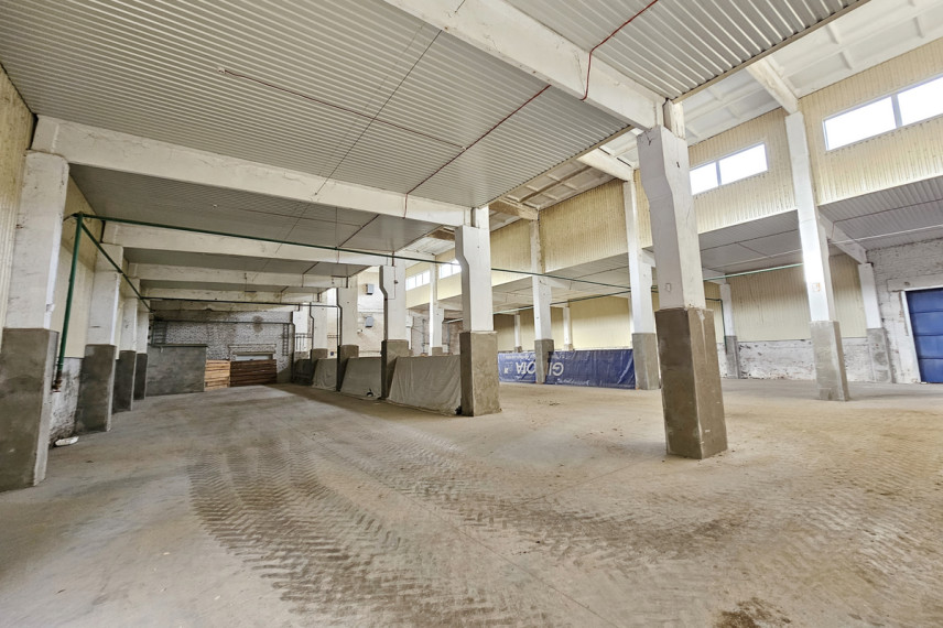 Parduodamos gamybinės, kitos paskirties, sandėliavimo patalpos Slavinčiškio g., Kupiškio m., Kupiškio r. sav., 2457 m2 ploto 3