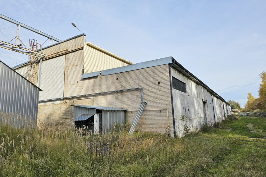 Parduodamos gamybinės, kitos paskirties, sandėliavimo patalpos Slavinčiškio g., Kupiškio m., Kupiškio r. sav., 2457 m2 ploto 10