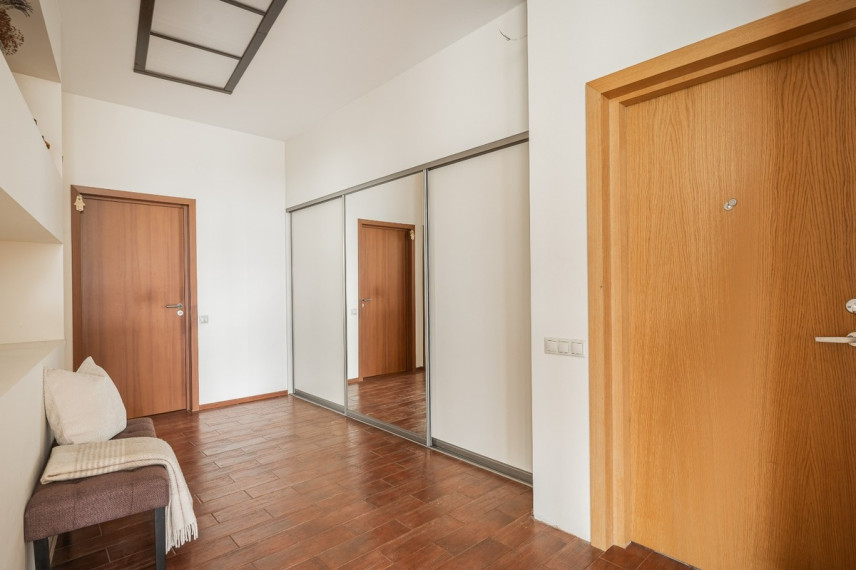 Parduodamas namas Ąžuolų g., Klevinės k., Vilniaus r. sav., 275.25 m2 ploto, 2 aukštai 22