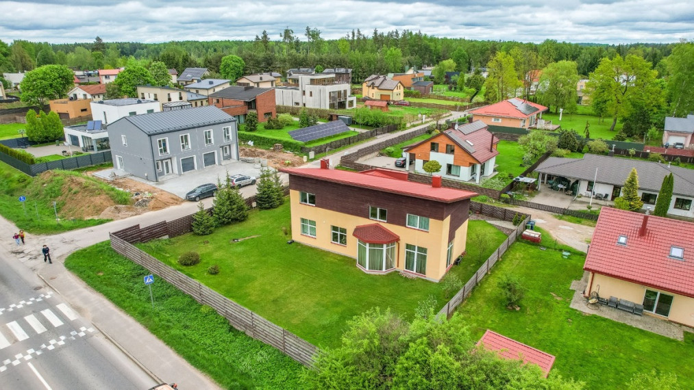 Parduodamas namas Ąžuolų g., Klevinės k., Vilniaus r. sav., 275.25 m2 ploto, 2 aukštai 25